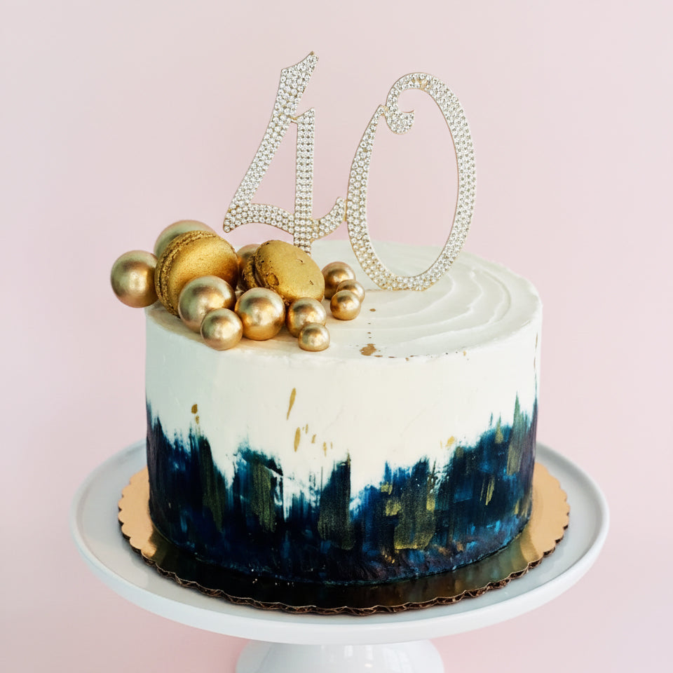 Midnight Gold 40 Elegance Cake