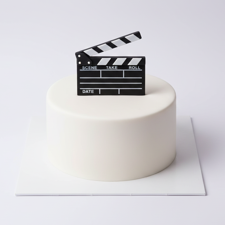 Clapperboard Minimal Cake