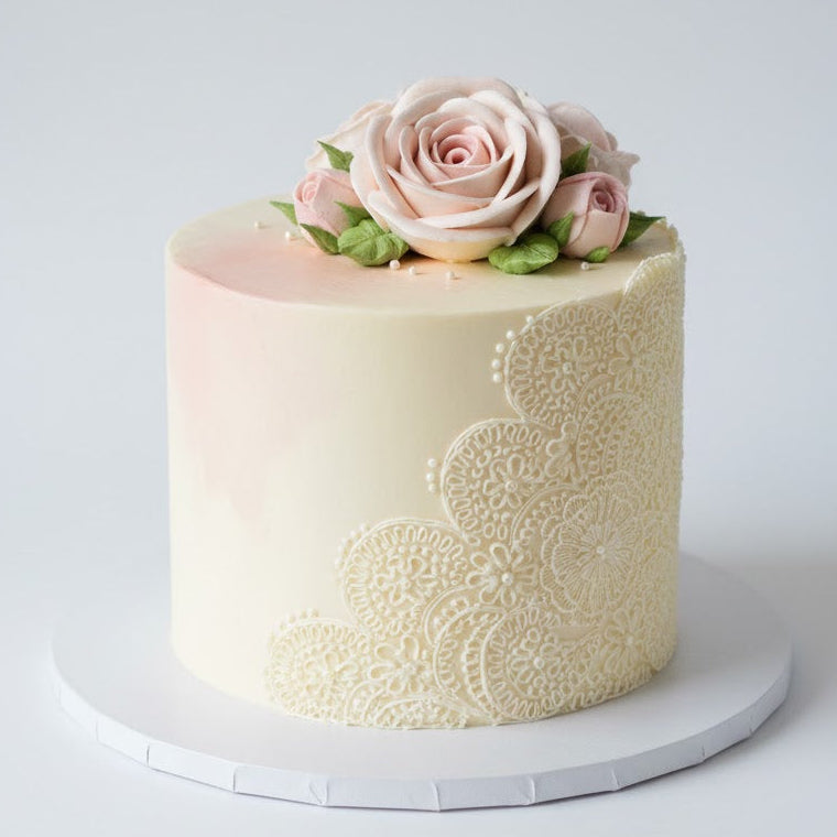 Lace & Love Cake