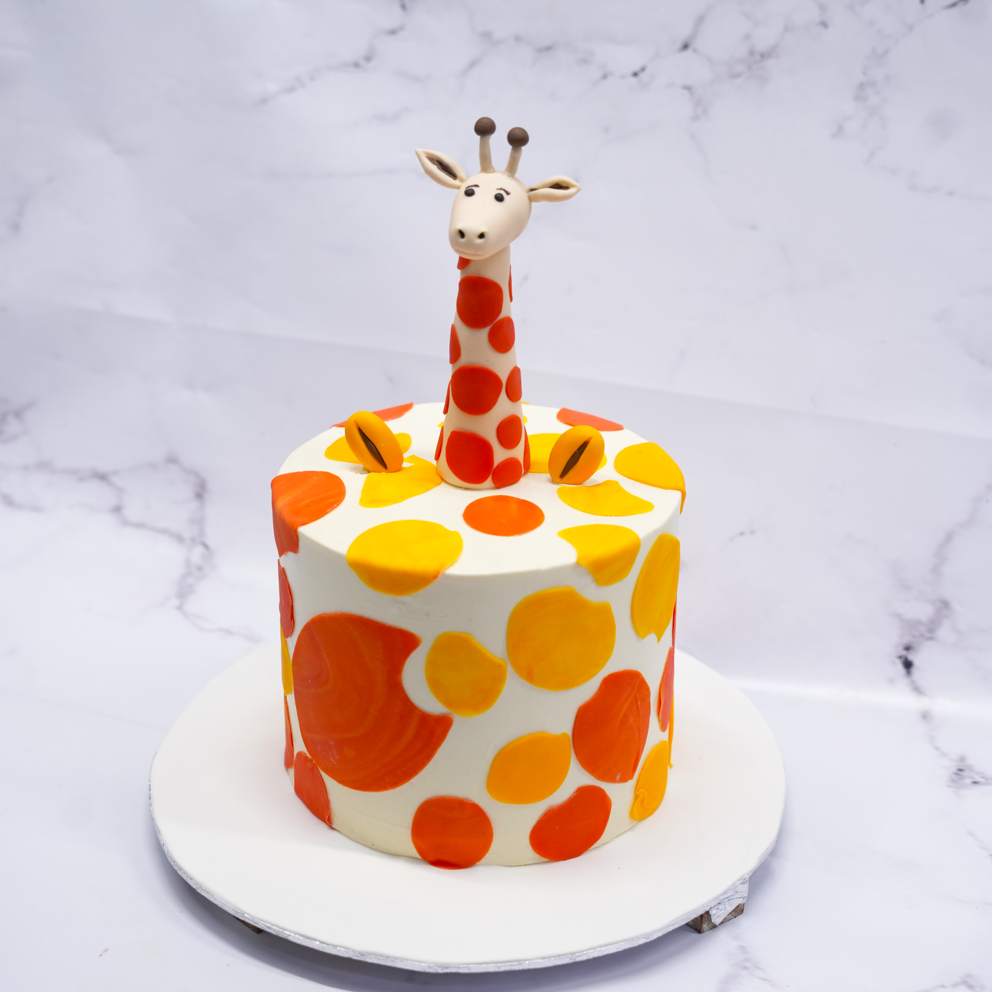 Jungle Theme Giraffe Cake