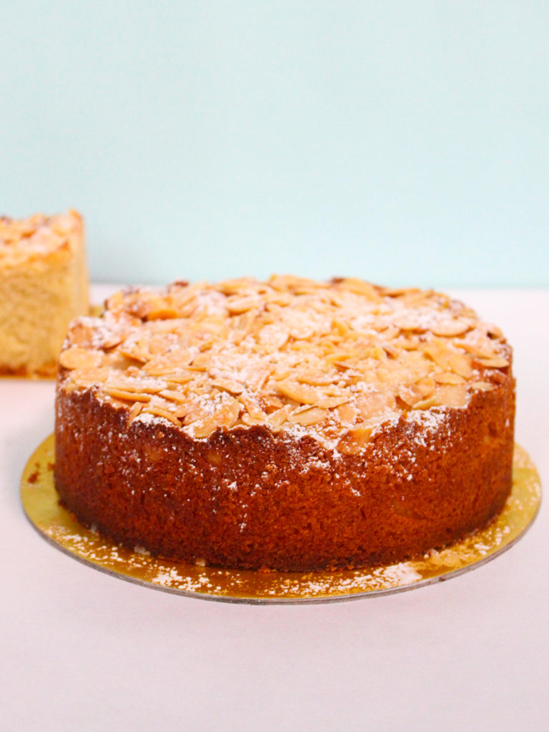 Flourless Almond Cake Round