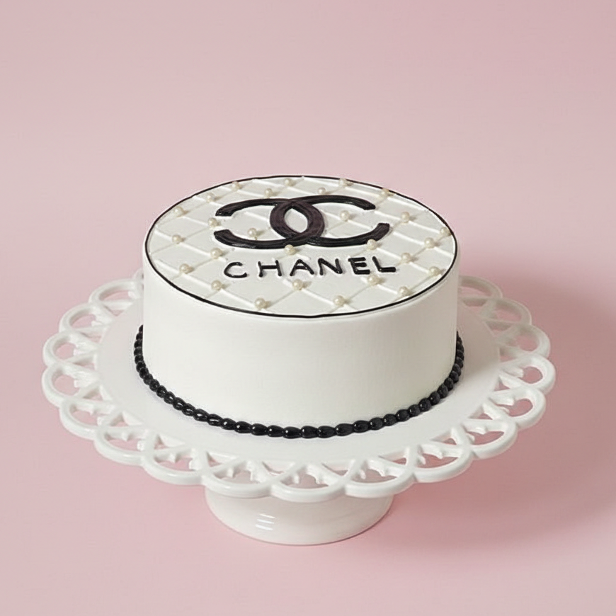 Classic Couture Elegance Cake