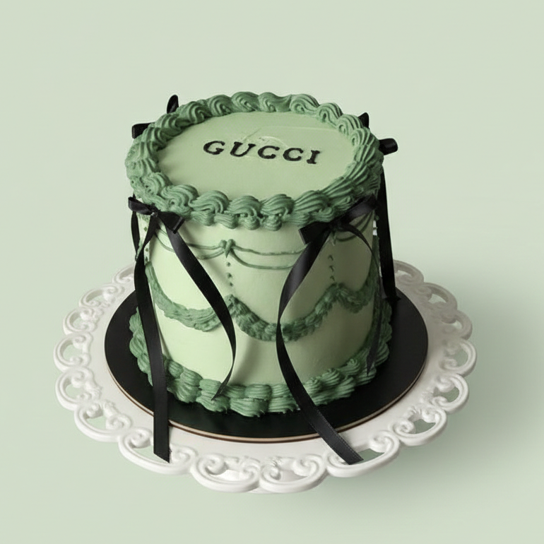 Gucci Glam Statement Cake