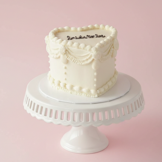 Classic Ivory Heritage Cake