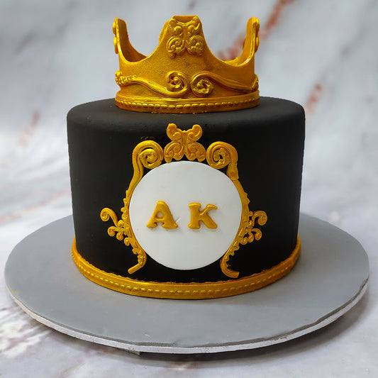 The golden throne cake