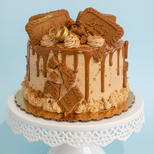 Caramel Biscuit Crunch Cake