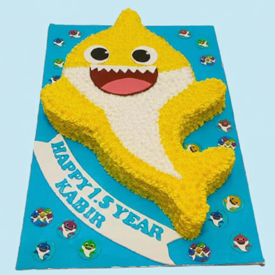 Baby Shark Cake