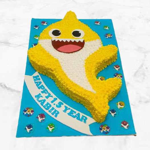 Baby Shark Cake