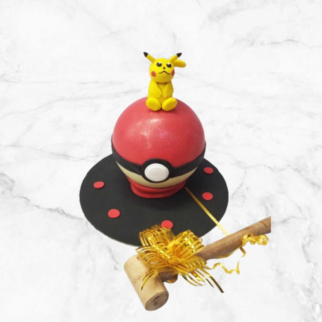 Pikachu Pokémon Cake